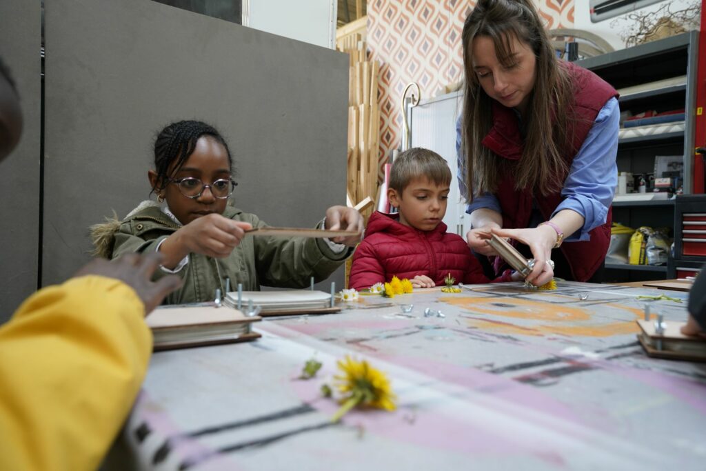 atelier-boutdessais-fleur-bleue (22)